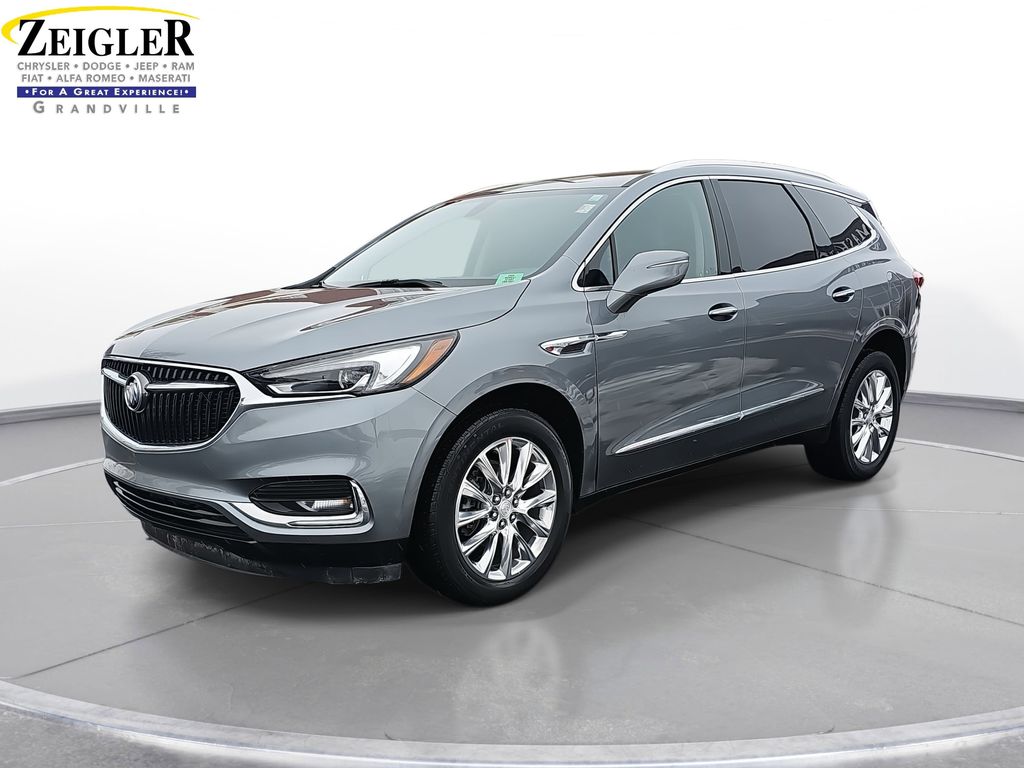 2021 Buick Enclave Essence's photo