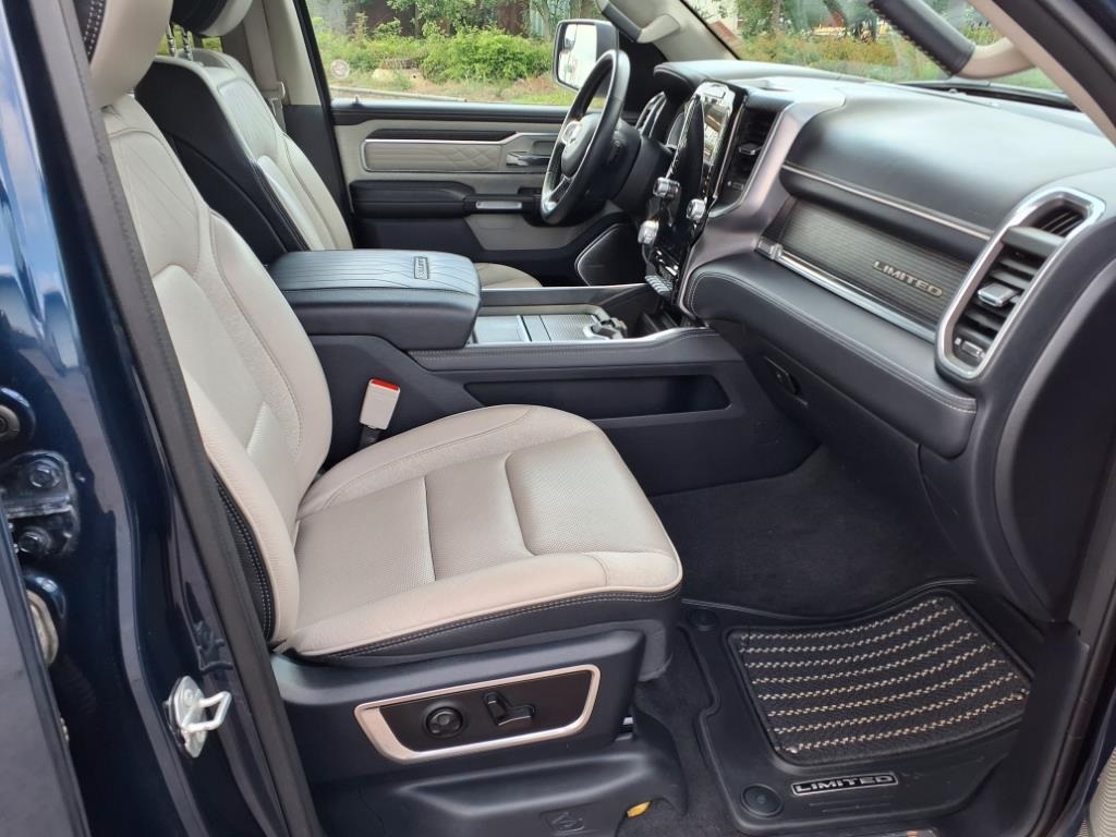 2023 Ram 1500 Limited photo 13