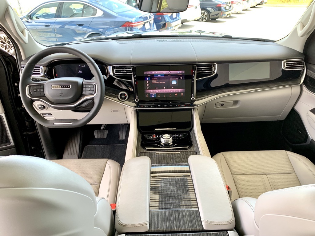 2022 Jeep Wagoneer Series II photo 14