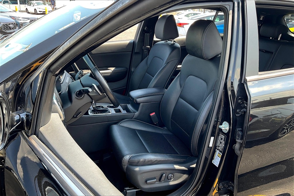 2021 Kia Sportage S Nightfall Edition photo 21