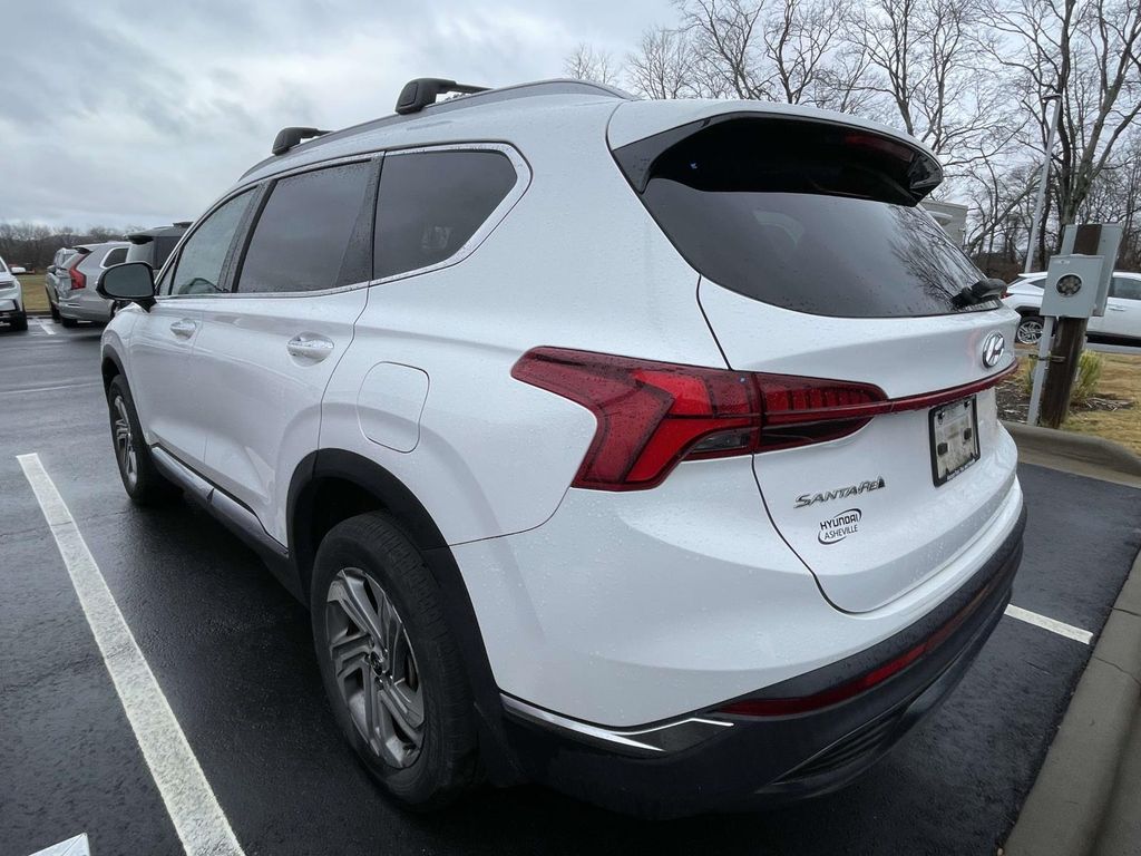 2023 Hyundai Santa Fe SEL Premium photo 3