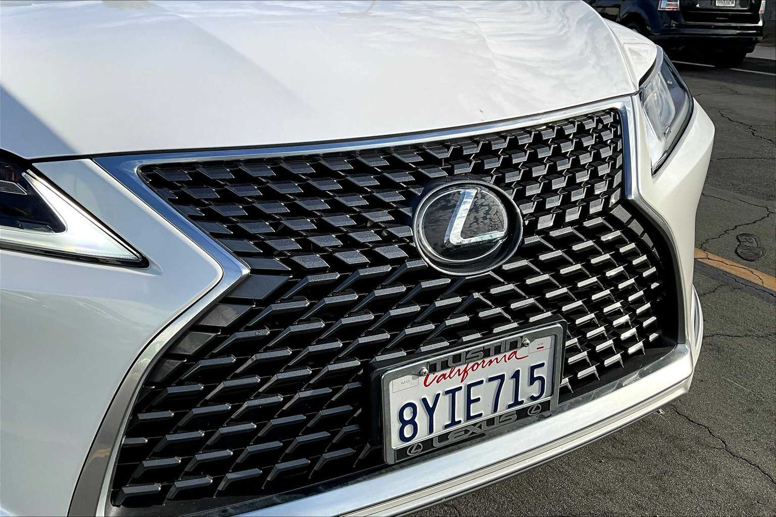 2022 Lexus RX photo 27