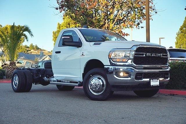 2023 RAM 3500 Chassis Cab TRADESMAN Chassis Cab