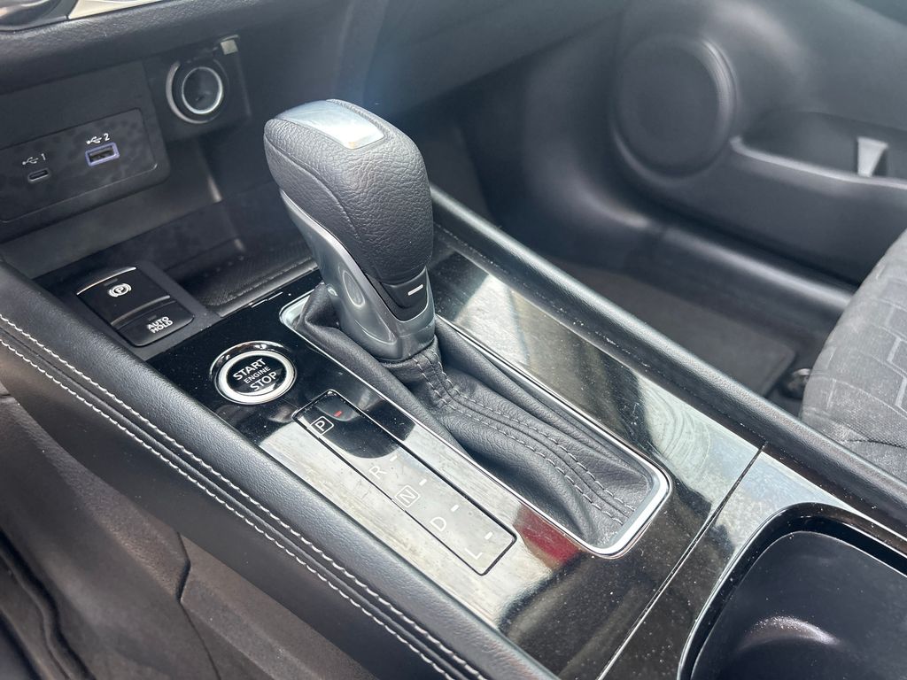2023 Nissan Kicks SV photo 34