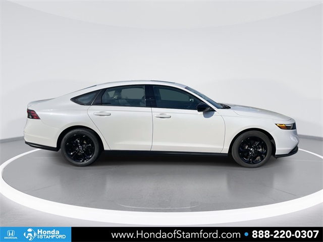 2025 Honda Accord SE photo 4