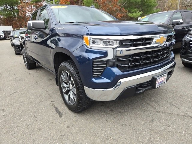 2023 Chevrolet Silverado 1500 LT photo 4