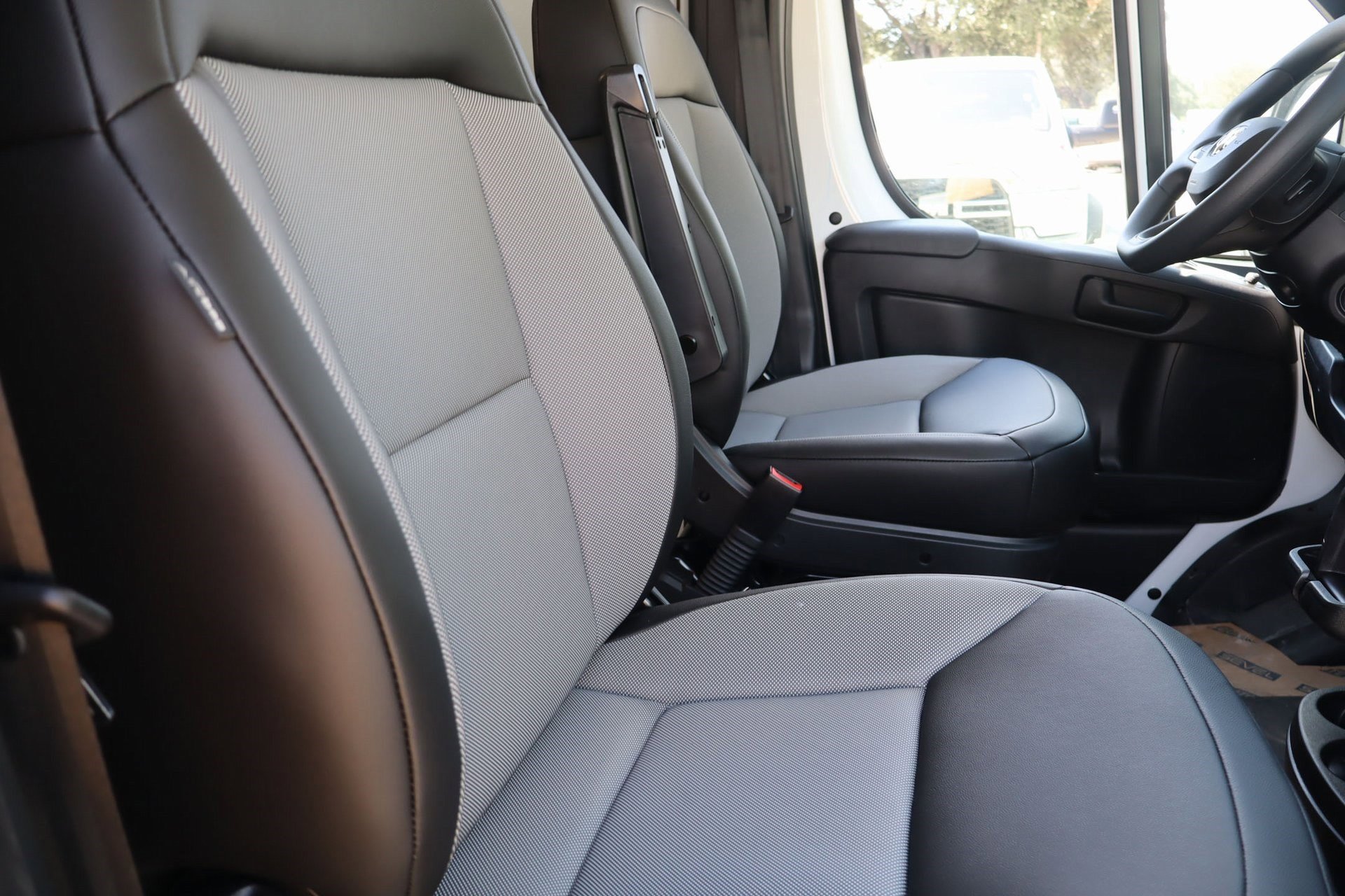 2026 Ram ProMaster 1500 photo 22