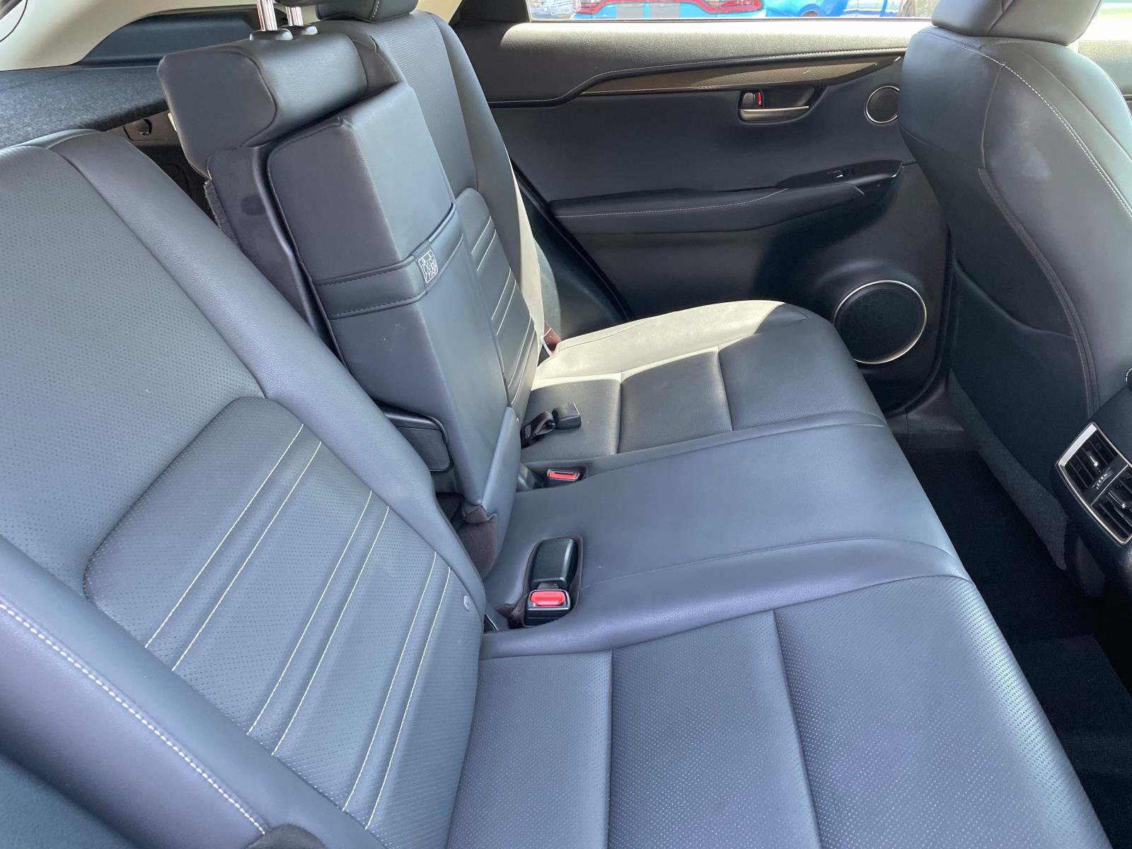 2021 Lexus NX 300 photo 23