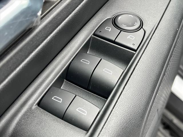 2024 Chevrolet Silverado EV Work Truck photo 13