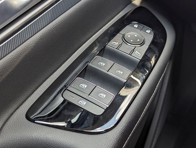 2025 Nissan Murano SL photo 23