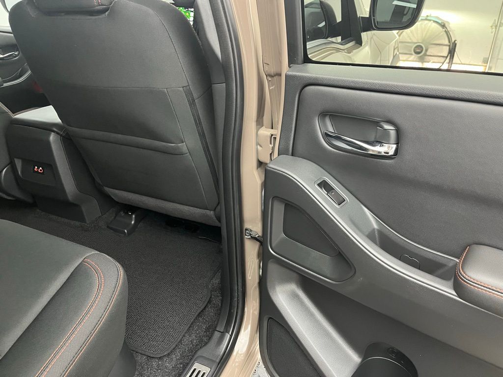 2023 Nissan Frontier PRO-4X photo 26