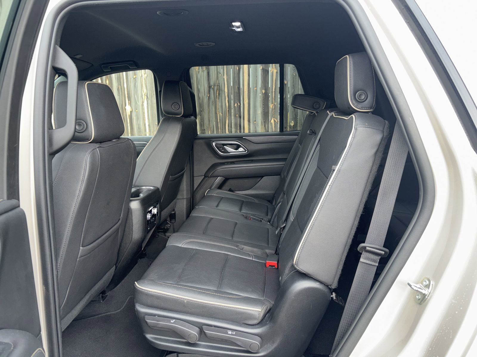 2023 Gmc Yukon SLT photo 6