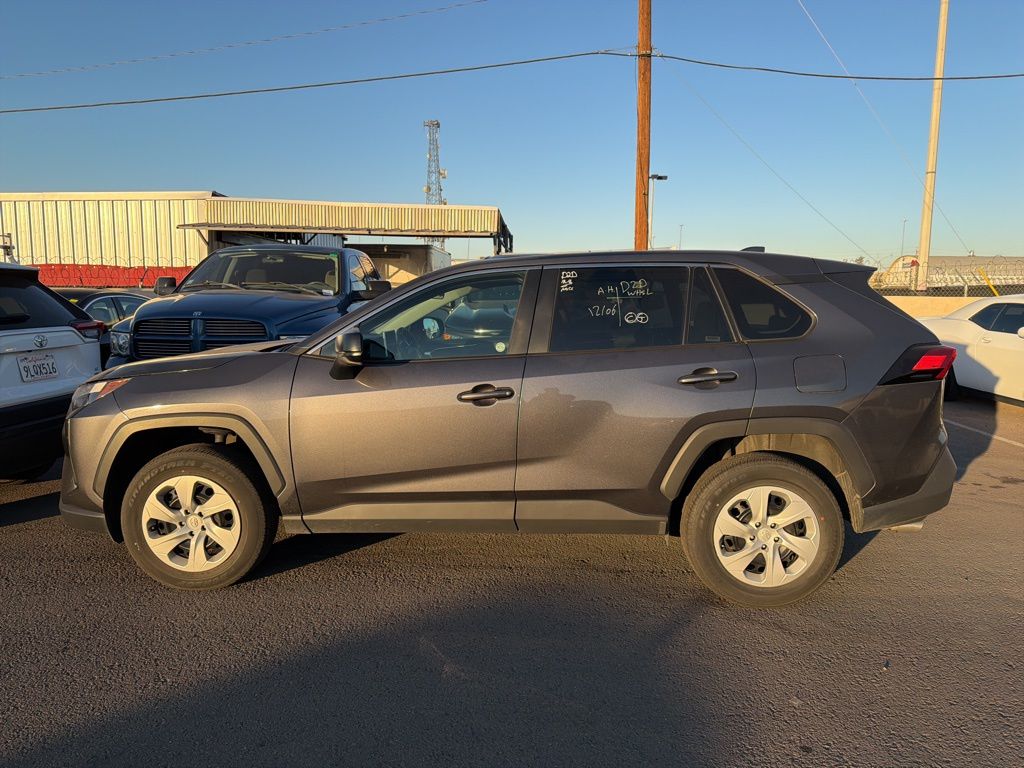 Used 2024 Toyota RAV4 LE with VIN 2T3F1RFV1RC452421 for sale in Northfield, Minnesota