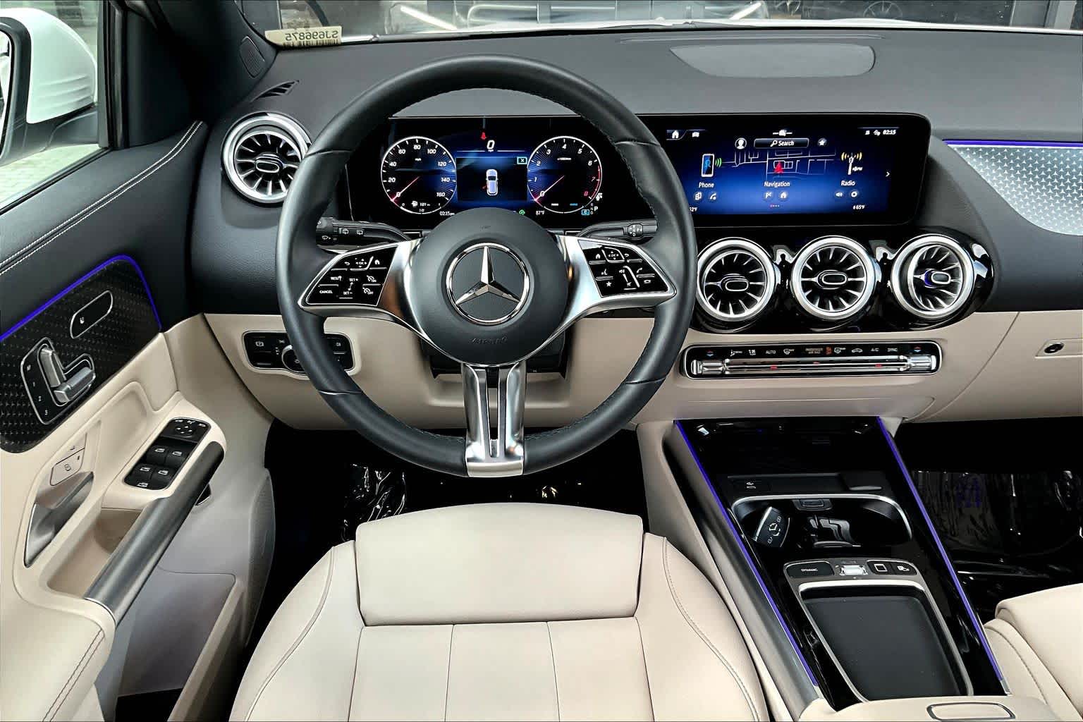 2025 Mercedes Benz GLA 250 photo 4