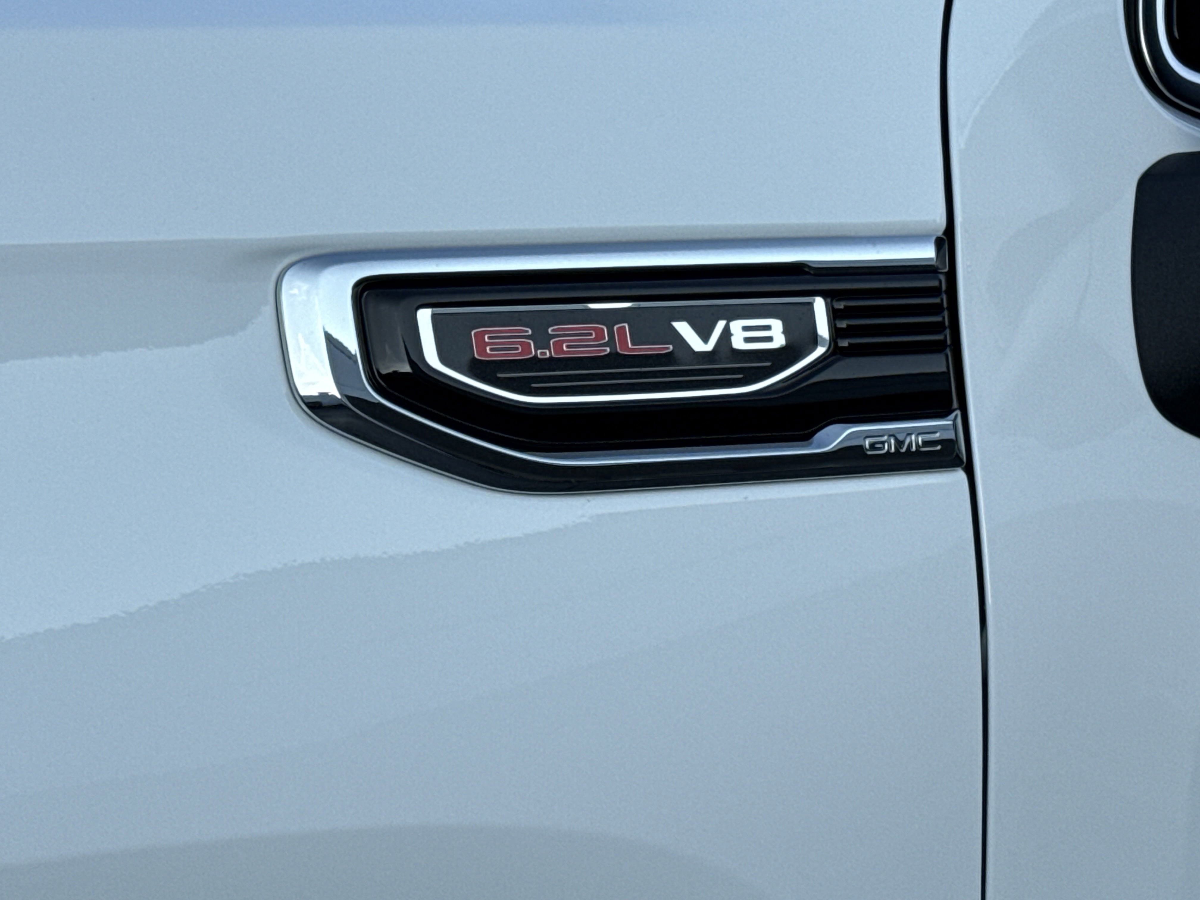 2025 Gmc Sierra 1500 SLT photo 9
