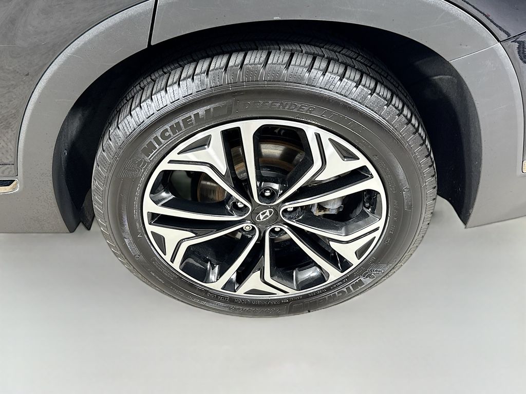 2020 Hyundai Santa Fe Limited photo 32
