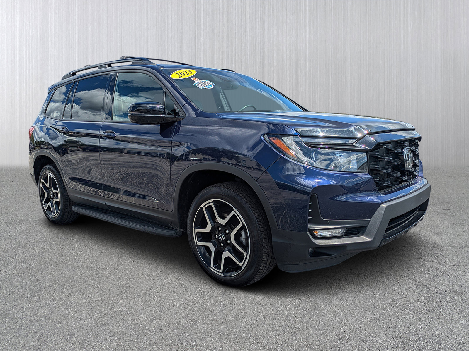 2023 Honda Passport Elite's photo