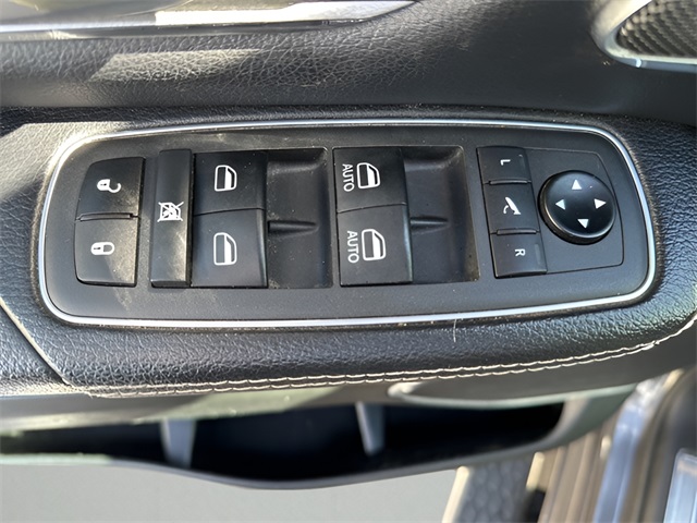 2021 Ram 1500 Laramie photo 15