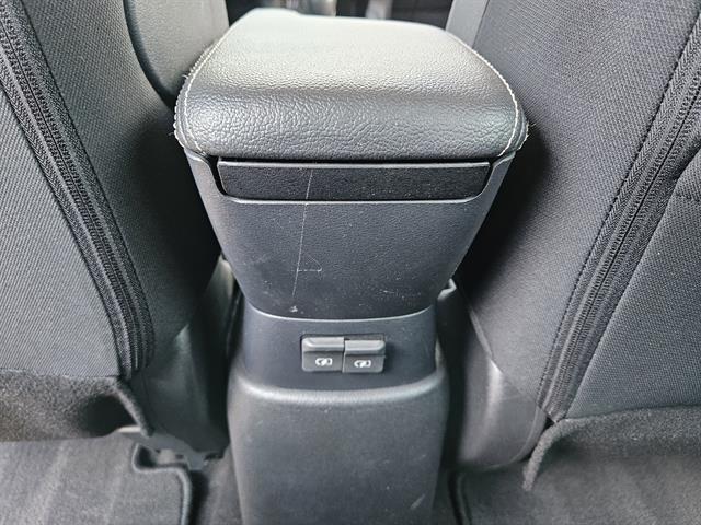2023 Nissan Kicks S photo 17