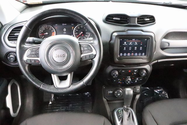 2021 Jeep Renegade Latitude photo 13