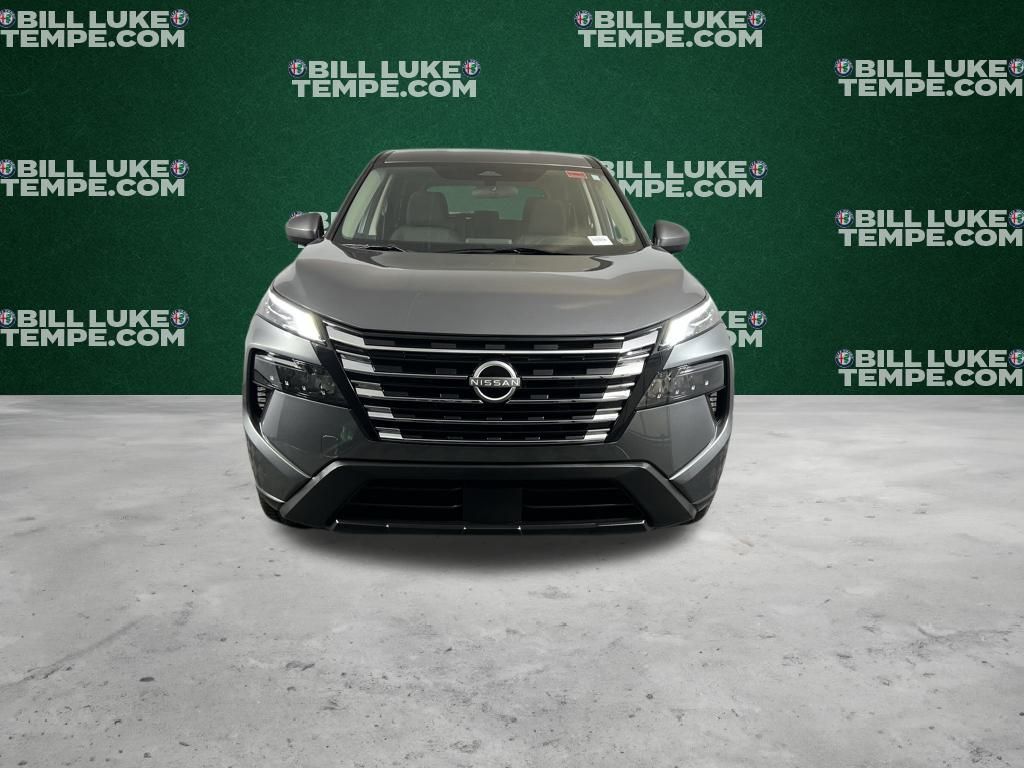 2024 Nissan Rogue SV photo 7