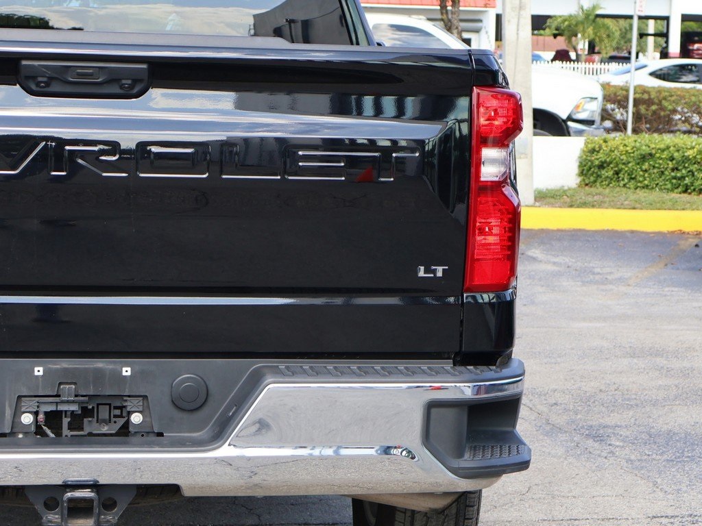 2023 Chevrolet Silverado 1500 LT photo 8