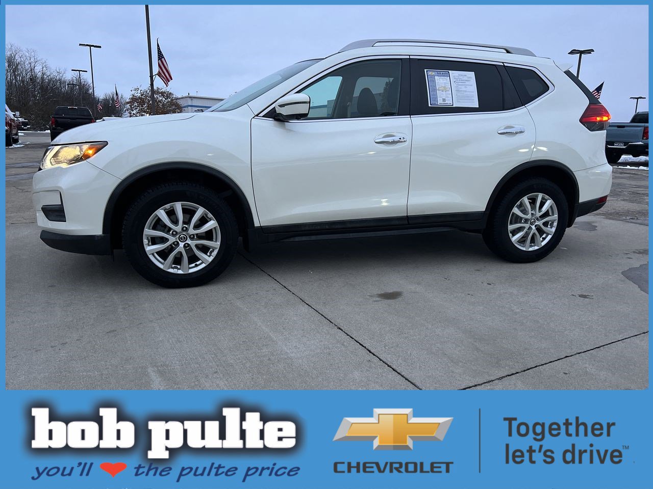 2017 Nissan Rogue SV