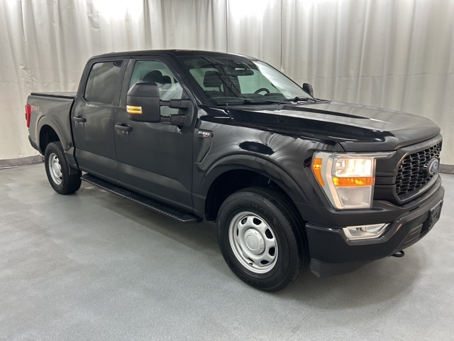 2021 Ford F-150 XL's photo