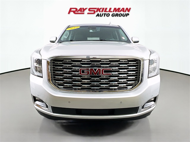 2019 Gmc Yukon XL Denali photo 2