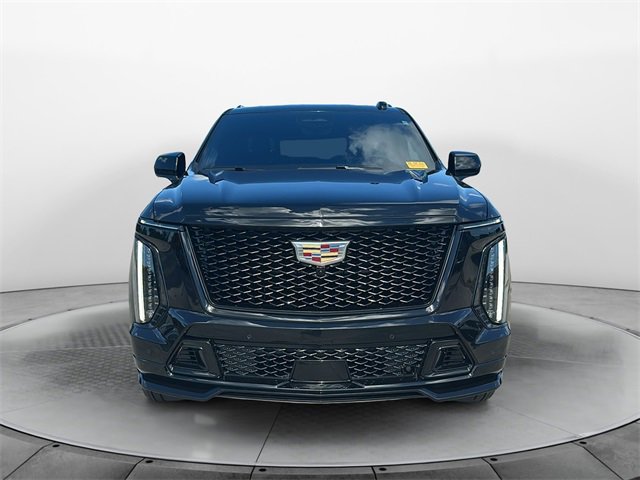 2025 Cadillac Escalade V-Series photo 2
