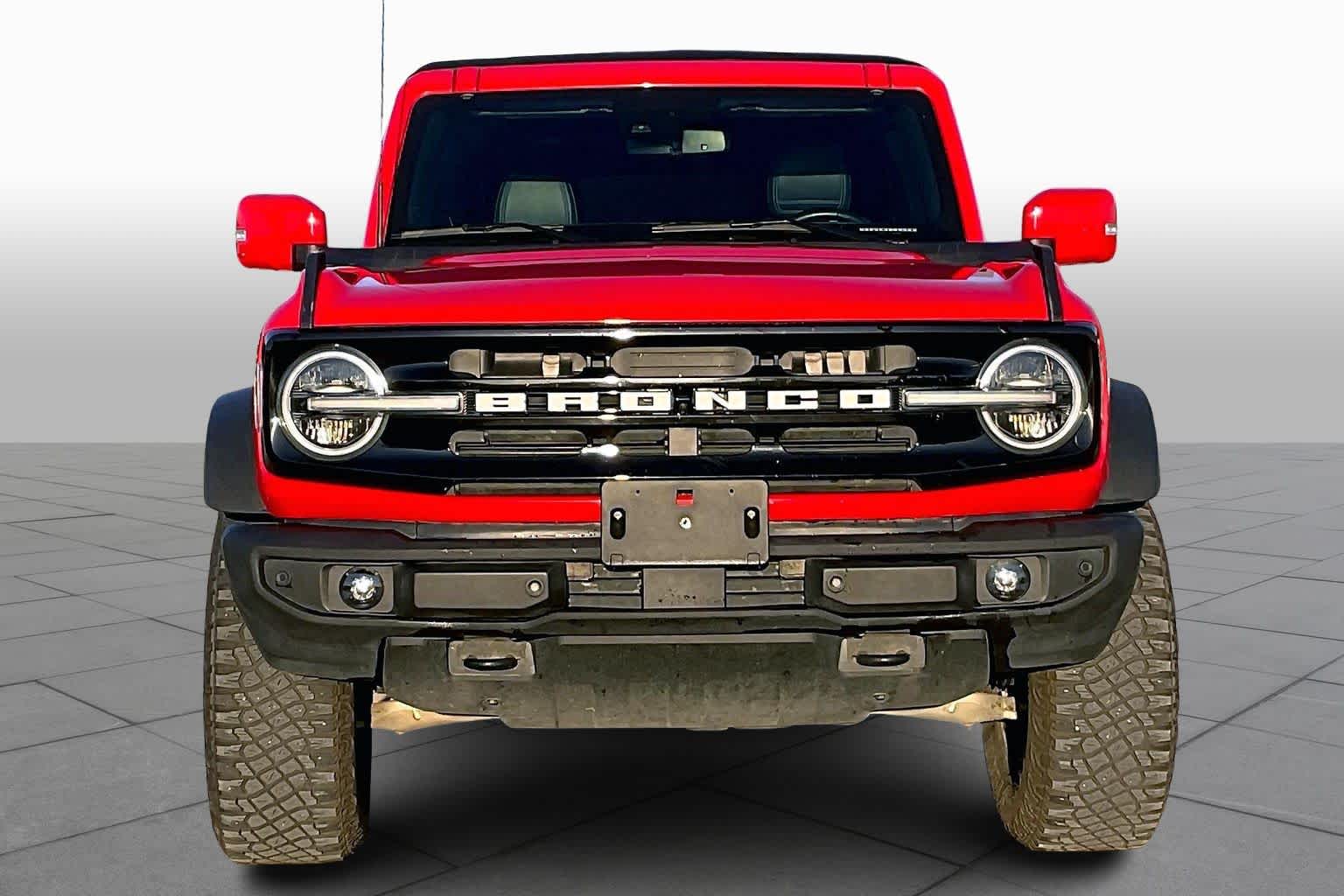 2022 Ford Bronco Outer Banks photo 3
