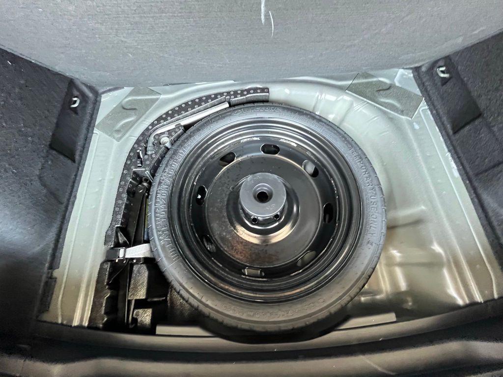 2024 Volkswagen Taos S photo 27