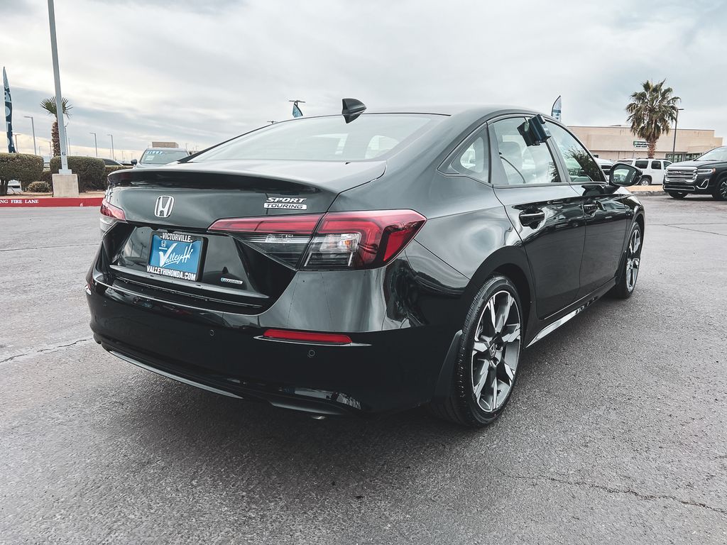 2026 Honda Civic Hybrid Sport Touring photo 4