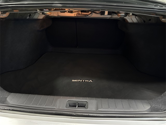 2021 Nissan Sentra S photo 17