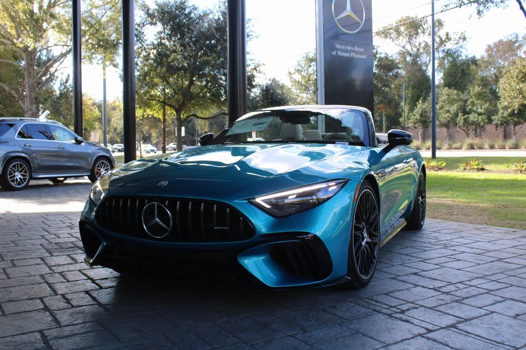 2024 Mercedes Benz SL AMG 63 photo 4