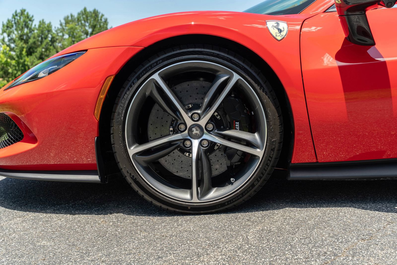2024 Ferrari 296 GTS Base photo 10
