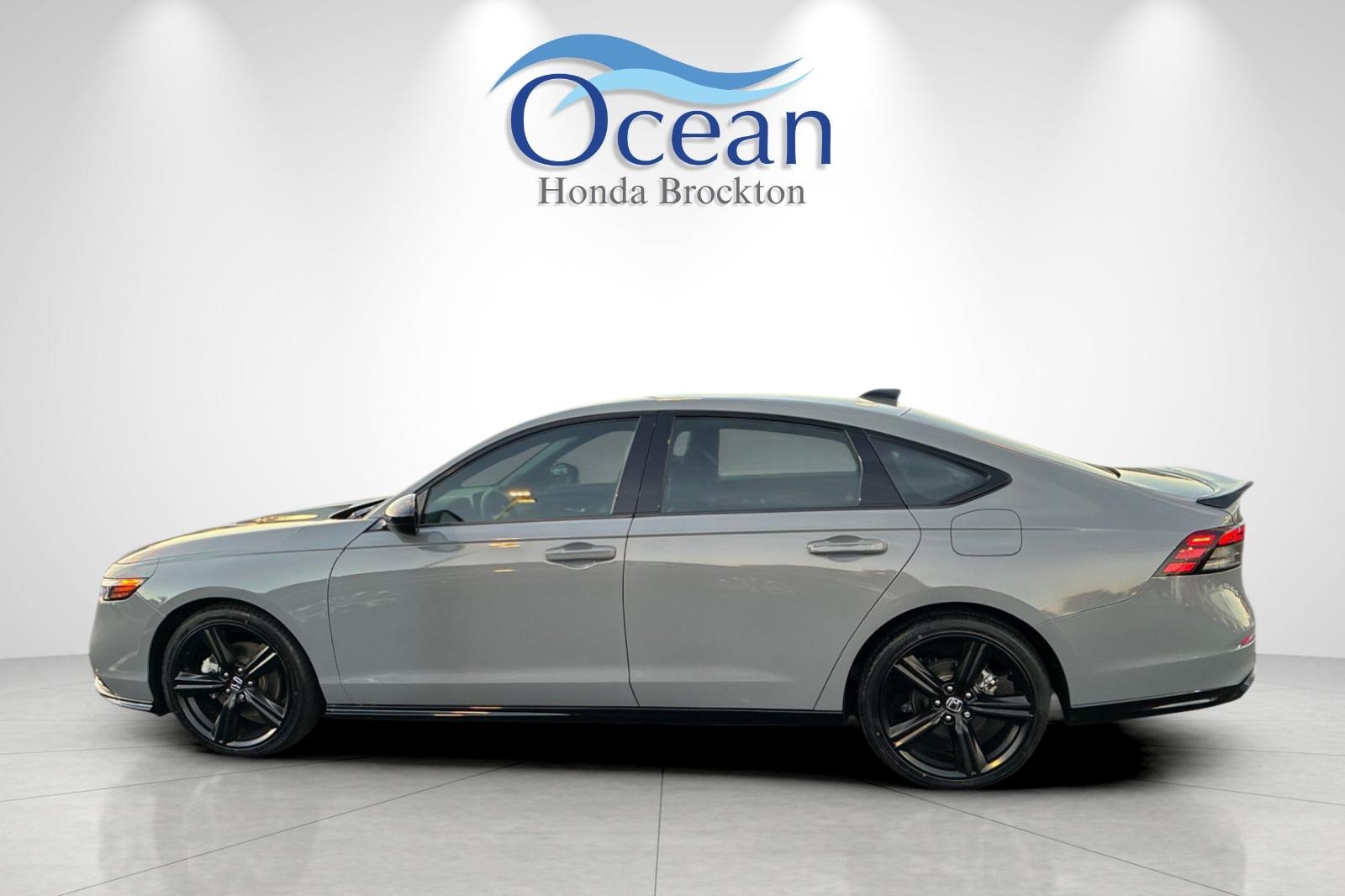 2024 Honda Accord Hybrid Sport-L photo 6
