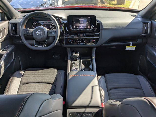 2025 Nissan Pathfinder Rock Creek photo 11
