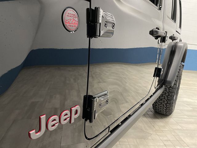 2025 Jeep Wrangler Rubicon photo 32