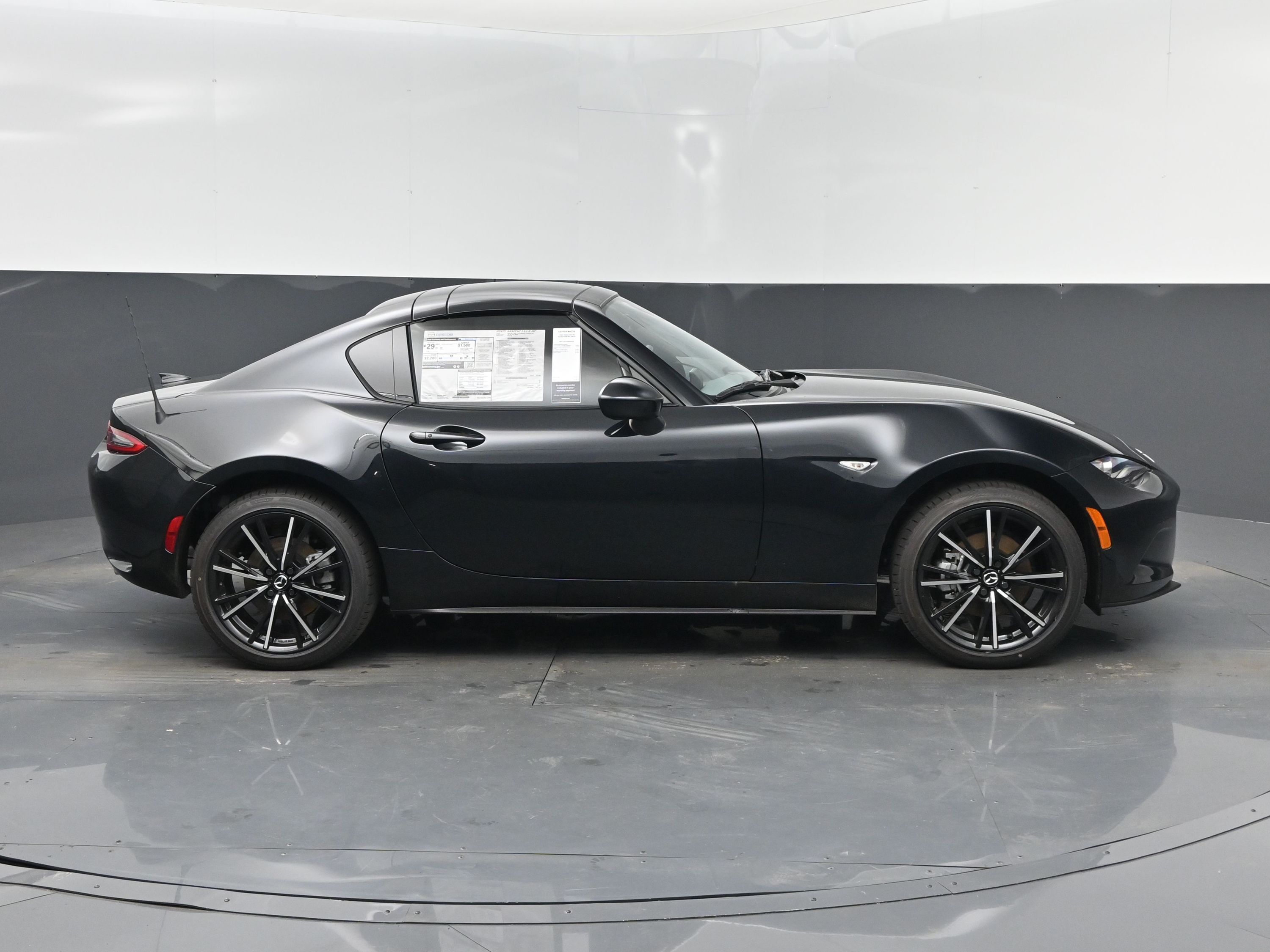 2025 Mazda MX-5 Miata Miata RF Grand Touring photo 9