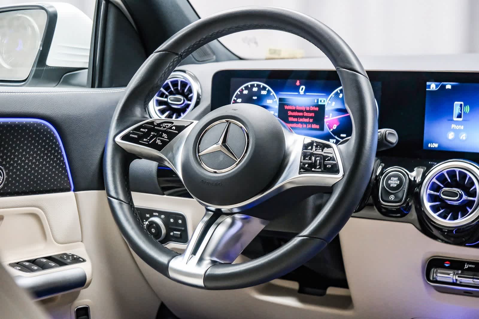 2025 Mercedes Benz GLA 250 photo 15