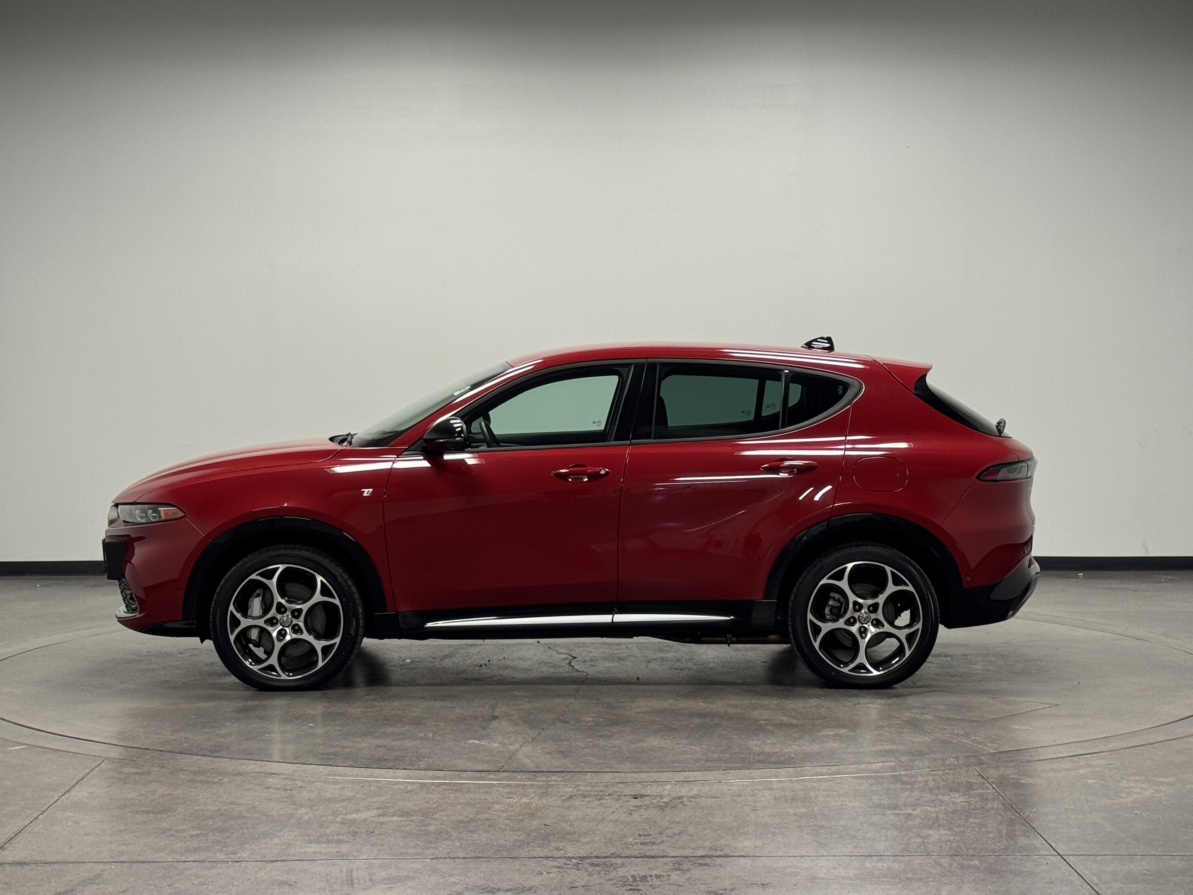 2024 Alfa Romeo Tonale Ti photo 4