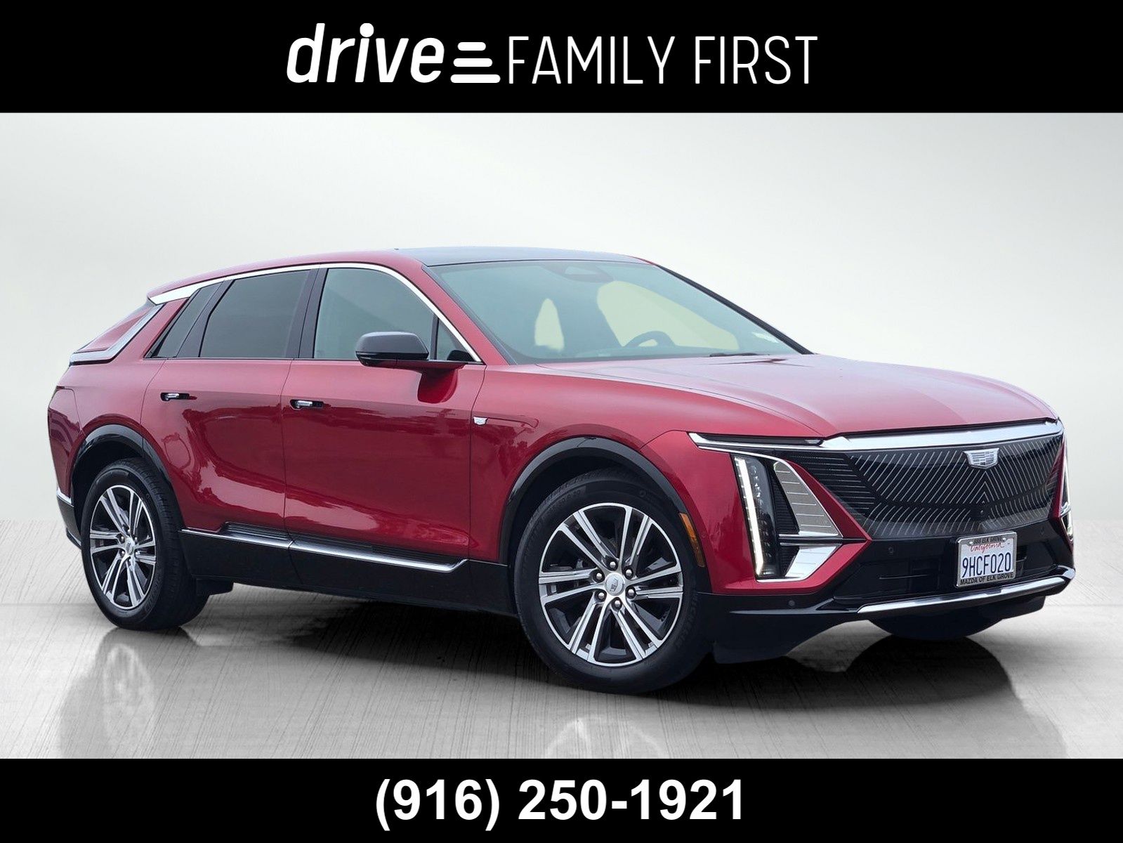 2024 Cadillac LYRIQ Luxury 1's photo