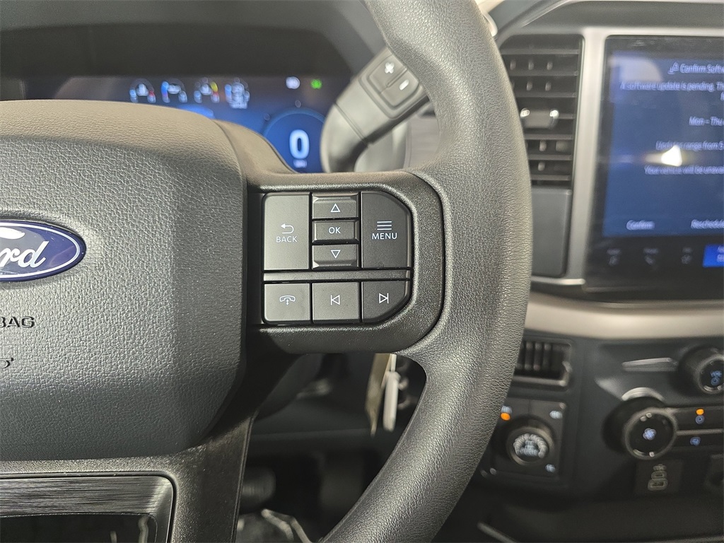 2025 Ford F-150 XL photo 11