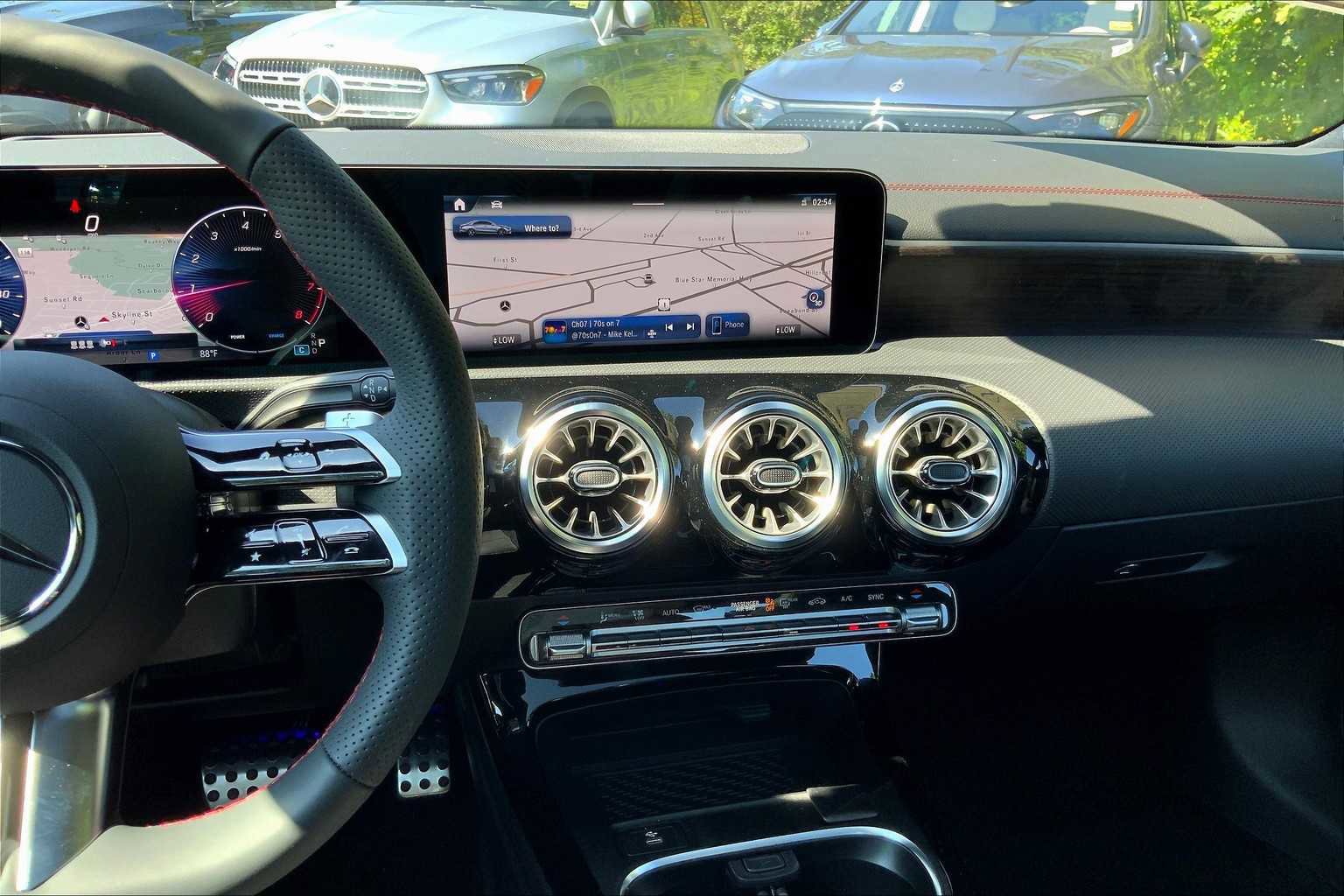 2026 Mercedes Benz CLA 250 4MATIC photo 6