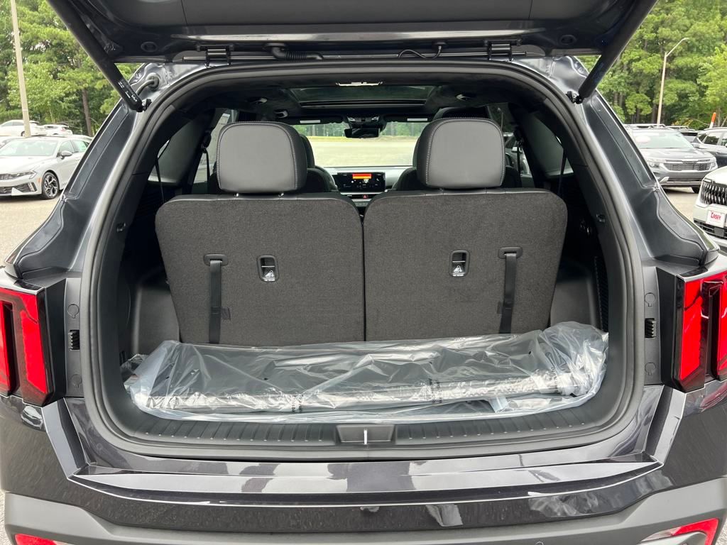 2025 Kia Sorento X-Line SX Prestige photo 28