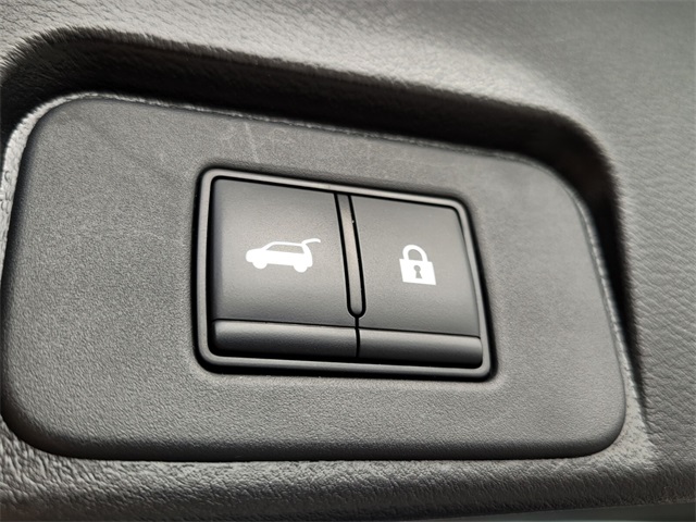 2023 Nissan Rogue SL photo 16