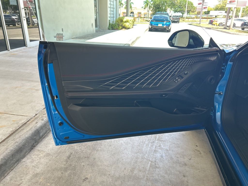 2025 Dodge Charger R/T Scat Pack photo 19