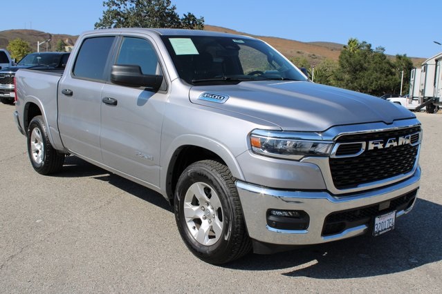 2025 Ram 1500 Big Horn Lone Star photo 3