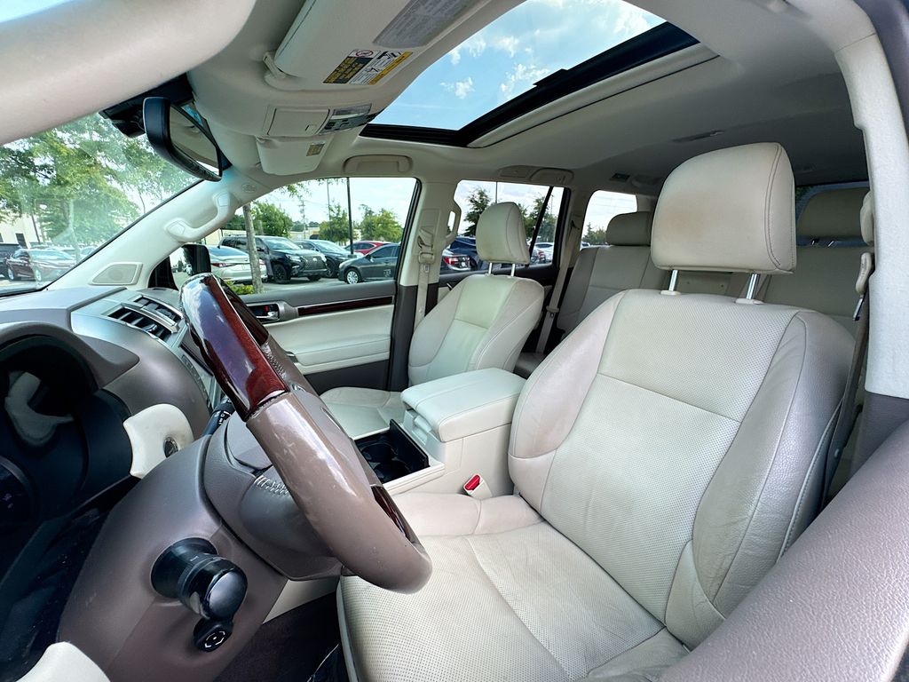 2018 Lexus GX 460 photo 10
